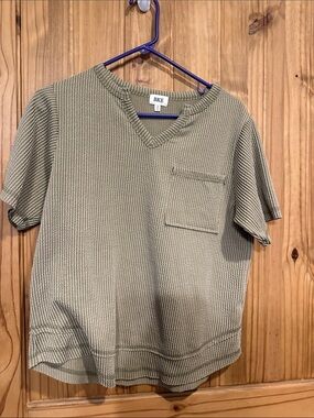 BKE Olive Green Ribbed Women’s Top
